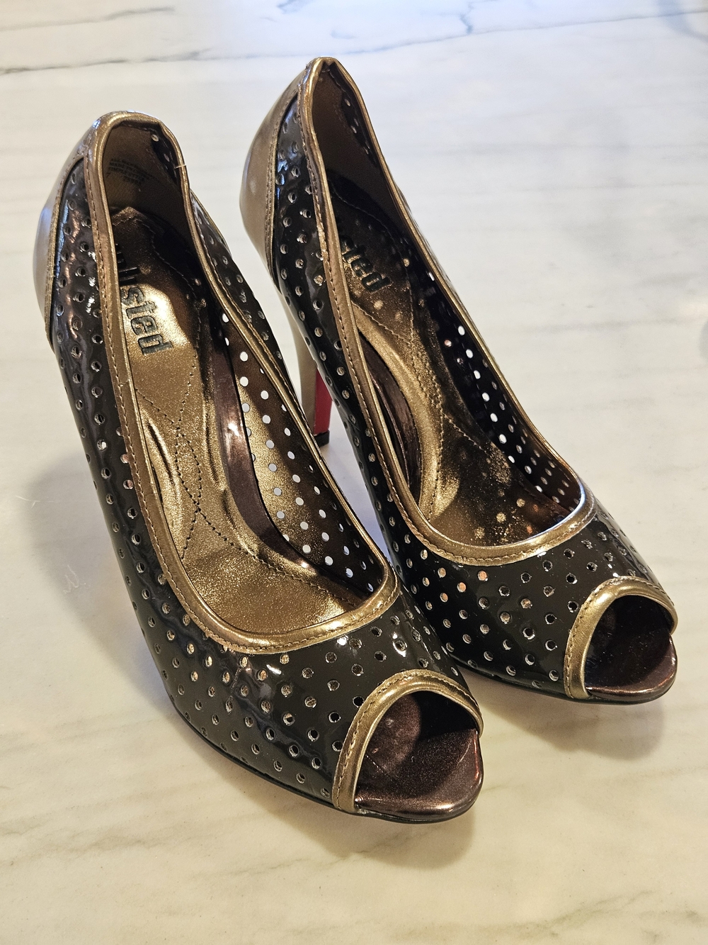 Unlisted Simply Style Metallic Peep Toe Pumps – Perforated Black Gold High Heel